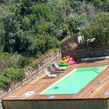 Domaine Le De 度假居