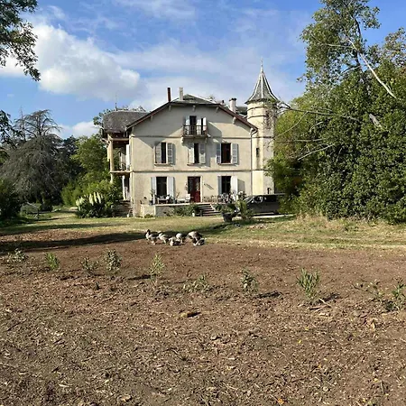 Domaine Le De Tatil Evi